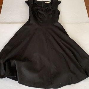 Bomb Shell Stunning Ruffled Top Sleeveless Black MIDI